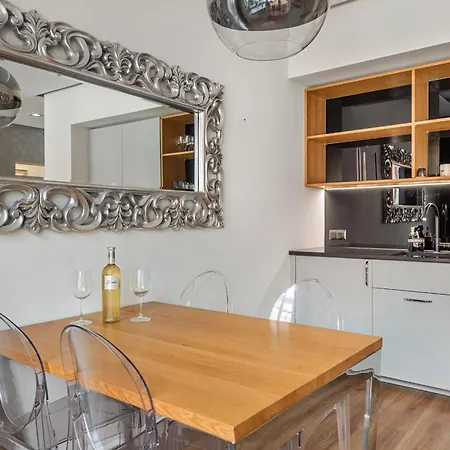 Audrey - Rajska 8 Old Town